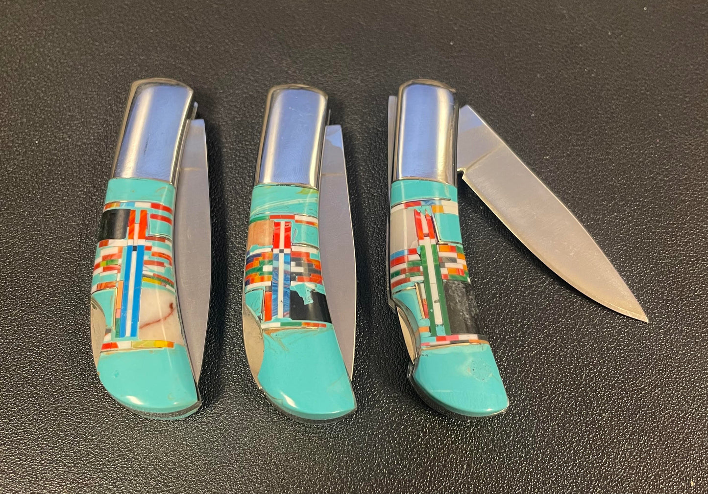 Small Intricate Design Pocket Knife