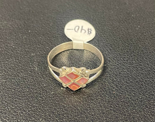Rhombus Ring