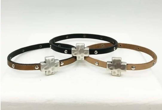 MLD Hammered Cross BR