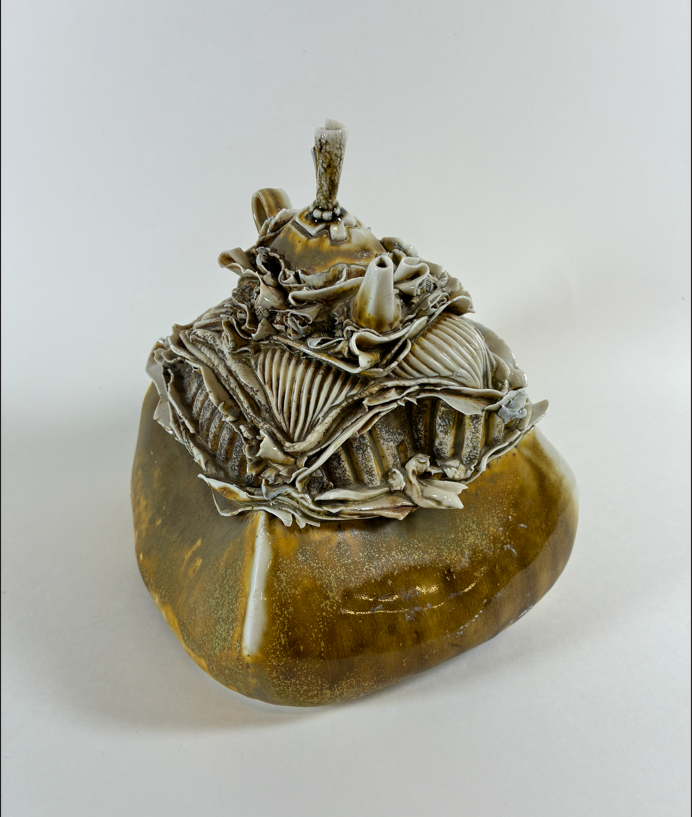 Elaine Henry "Traveling Teapot"